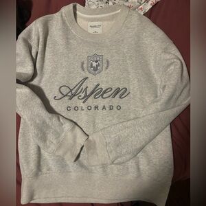 Abercrombie crewneck grey aspen colorado